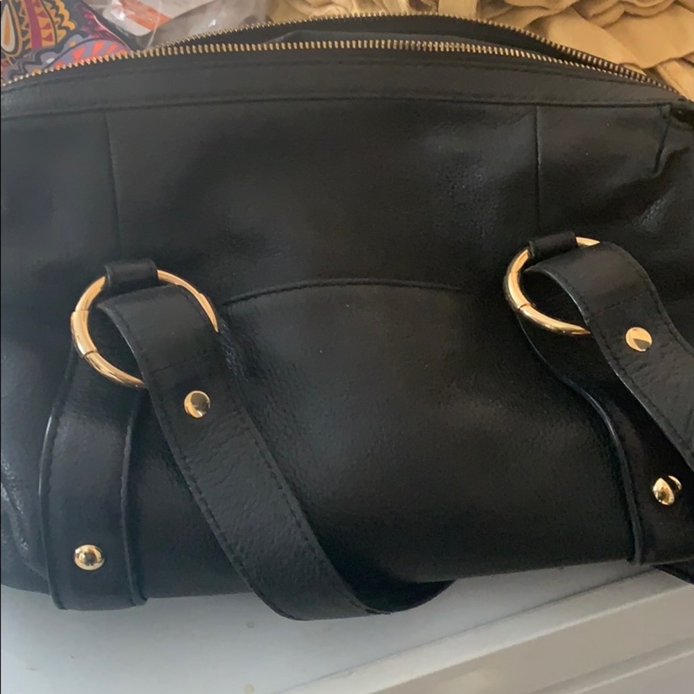Michael Kors bag in great shape Black/gold trim - Picture 3 of 3